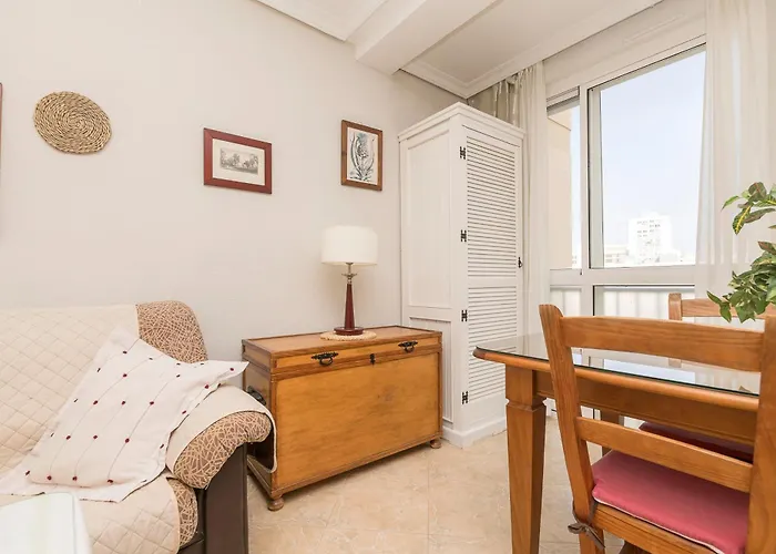 Playamar * كاديز